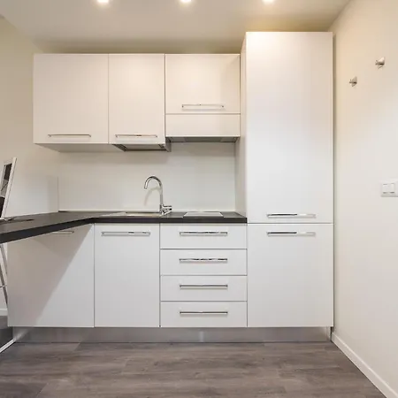 Lumen Vibes * Κάλιαρι